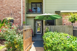 18800 Egret Bay Blvd Unit 1405, Houston, TX 77058