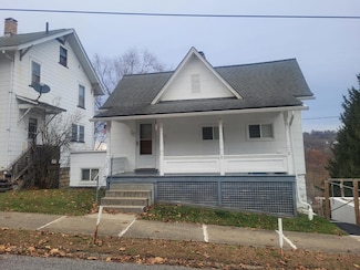 512 Hiland Ave, Oil City, PA 16301