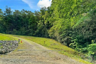 19 Cornerstone Way, Swannanoa, NC 28778