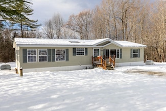 3036 Ohio St, Glenburn, ME 04401