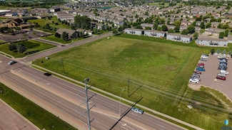 1104 E 73rd St, Sioux Falls, SD 57108
