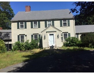 33 Alderbrook Dr, Topsfield, MA 01983