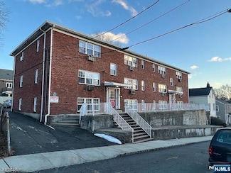 26 Clinton St Unit 9, Belleville, NJ 07109