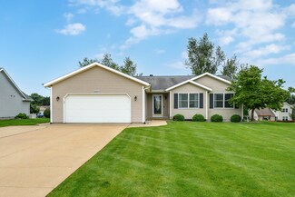6890 Ringling Ave, Kalamazoo, MI 49048