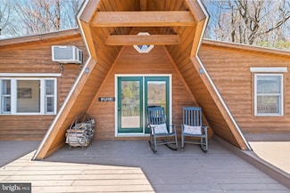 177 High Ridge Rd, Stanley, VA 22851