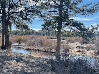 55407 Huntington Rd, Bend, OR 97707