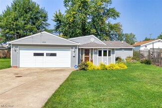 30101 Robert St, Wickliffe, OH 44092