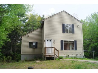 11 Tote Rd, Sandown, NH 03873