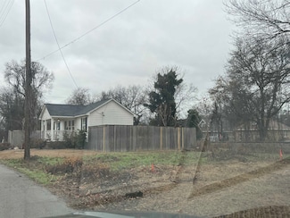 2046 E York St, Memphis, TN 38104