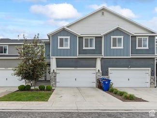7211 N Clover Leaf Ln, Eagle Mountain, UT 84005