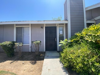1027 W Dakota Ave Unit 111, Fresno, CA 93705