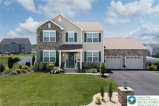 1043 Lisa Ln, Palmer Township, PA 18045