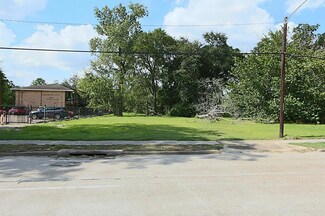 4705 S Cavalcade St, Houston, TX 77026