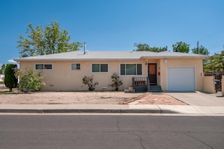 821 Cardenas Dr NE, Albuquerque, NM 87108