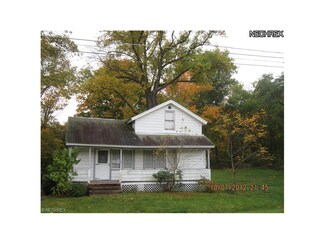 4540 Footville Richmond Rd, Rock Creek, OH 44084