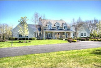 324 Main St, Lumberton, NJ 08048