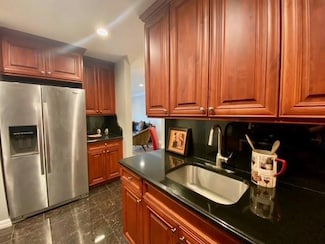 162 Adams Way Unit 162, Sayville, NY 11782