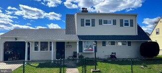 9206 Treaty Rd, Philadelphia, PA 19114