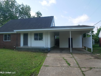 1463 Vicksburg Dr, Southaven, MS 38671