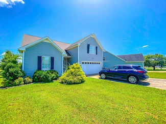 3891 Mackenzie Dr, Clarksville, TN 37042