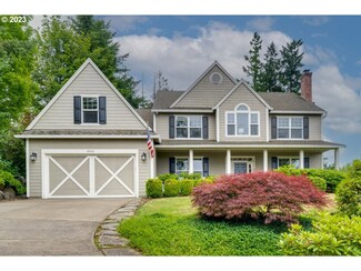 9540 SW Iowa Dr, Tualatin, OR 97062
