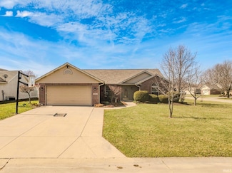 2201 N Halifax Dr, Muncie, IN 47304