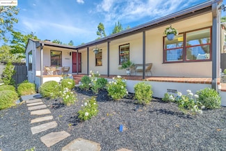 4053 Huntington St, Oakland, CA 94619