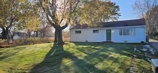 10016 3rd Ave, Pleasant Prairie, IL 53158