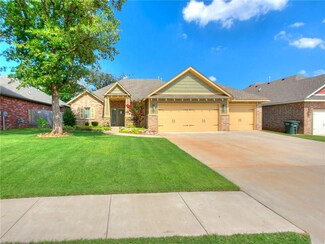 520 Martina Ln, Edmond, OK 73034