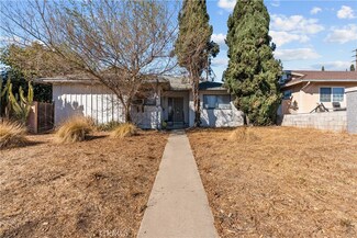 14807 Hubbard St, Sylmar, CA 91342