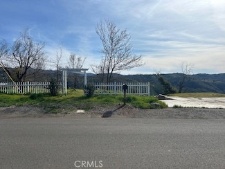 5200 Country Club Dr, Paradise, CA 95969