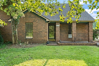 2272 Patriot Dr, Murfreesboro, TN 37130