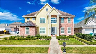 224 Legrande Bayou Ln, Kenner, LA 70065