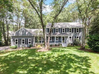 6 Candida Ln, Acton, MA 01720