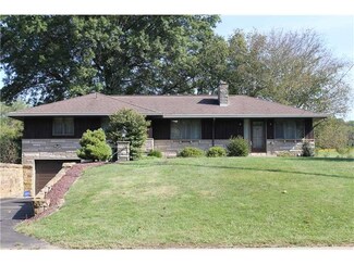 3044 River Rd, Vandergrift, PA 15690