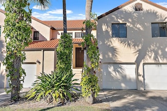 13 Via de Casas Sur Unit 202, Boynton Beach, FL 33426