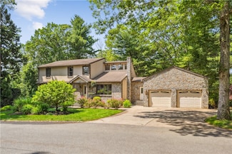 849 Laten Knight Rd, Cranston, RI 02921