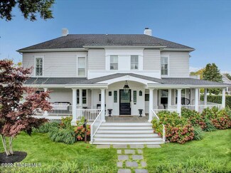 26 River Ave, Monmouth Beach, NJ 07750