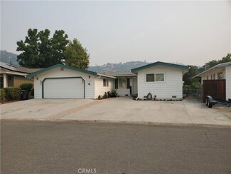 12814 Island Cir, Clearlake Oaks, CA 95423