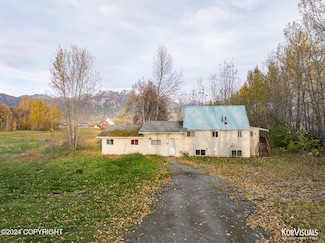 1185 S Jewel St, Palmer, AK 99645