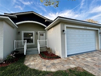 10118 66th Ave, Seminole, FL 33772