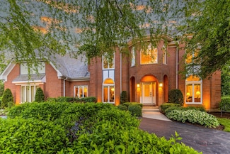 5272 Pineham Ct, Long Grove, IL 60047