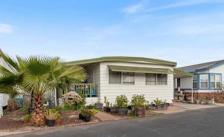 19361 Brookhurst St Unit 73, Huntington Beach, CA 92646