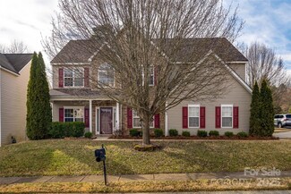 1404 Peachcroft Rd, Charlotte, NC 28216