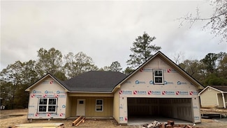 162 Woodland Dr, Phenix City, AL 36869