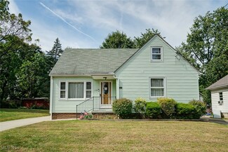 1104 Beardsley St, Akron, OH 44301