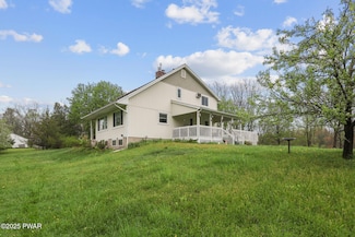 2516 Easton Turnpike, Waymart, PA 18472