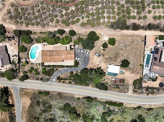 9040 W Lilac Rd, Escondido, CA 92026