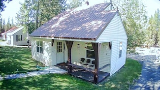 138038 Manzanita Dr, Gilchrist, OR 97737