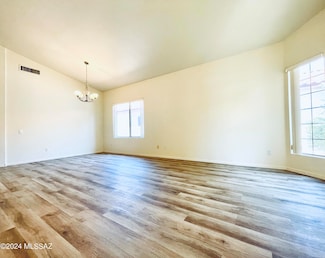 7585 E Ventana Vista Ct, Tucson, AZ 85750